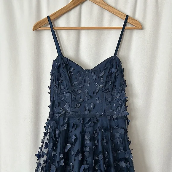 Lulus Navy Blue Butterfly Spaghetti Straps Lace Up Midi Dress **Size M** 🦋🦋 - Picture 8 of 10